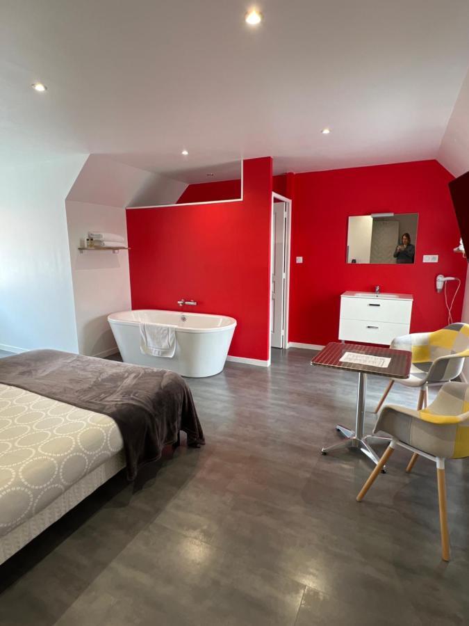 Aux Charmes Bed and Breakfast Isques Buitenkant foto